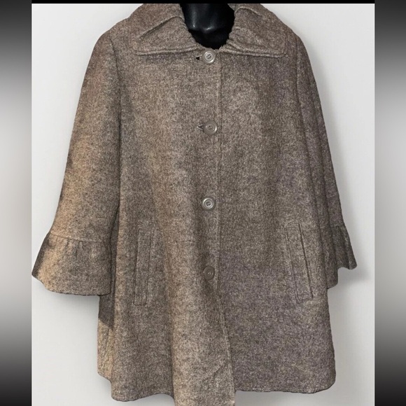 Ashley B Bernardo Jackets & Blazers - Ashley B bernardo Women's 100% Wool Taupe Overcoat Size Large